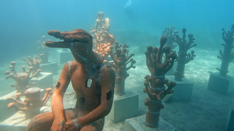 Blue Exile Art Project Sualtı Parkı Açıldı