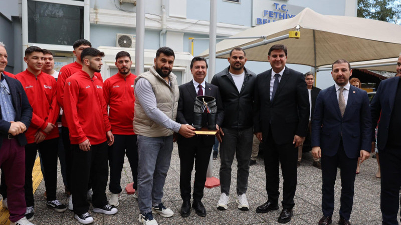 Başkan Aras Sahada: “Fethiye’de Çalışmaları Yerinde İnceledi”