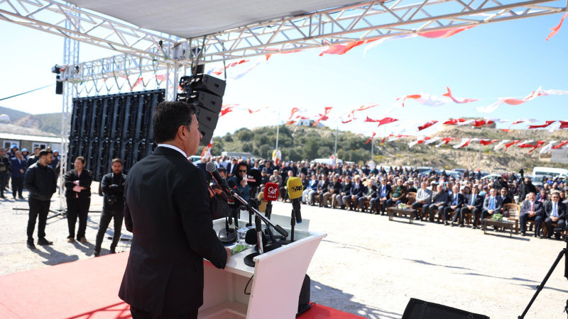 Büyükşehir Belediyesi’nden Hayvancılığa Büyük Destek: Flake Yem Üretim Tesisi’nin Temeli Atıldı