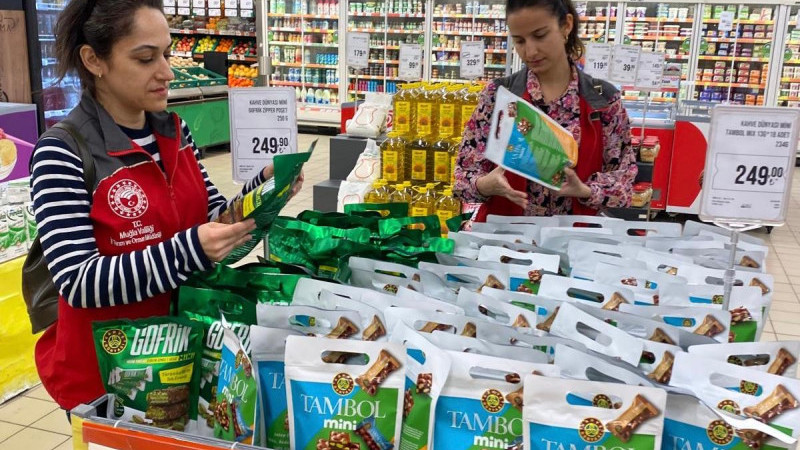 Ramazan Bayramı Öncesi Şekerleme, Çikolata ve Tatlı Üretim ve Satış Yerleri Denetleniyor