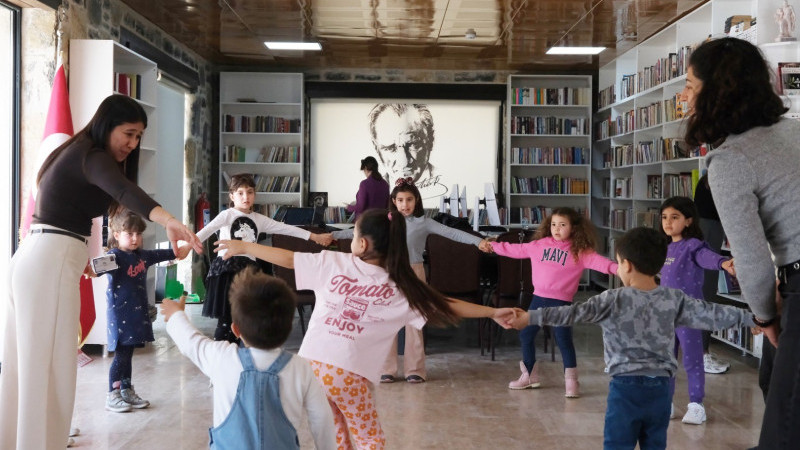 Belediyenin Çocuk Atölyelerinde Eğlenceli Etkinlikler