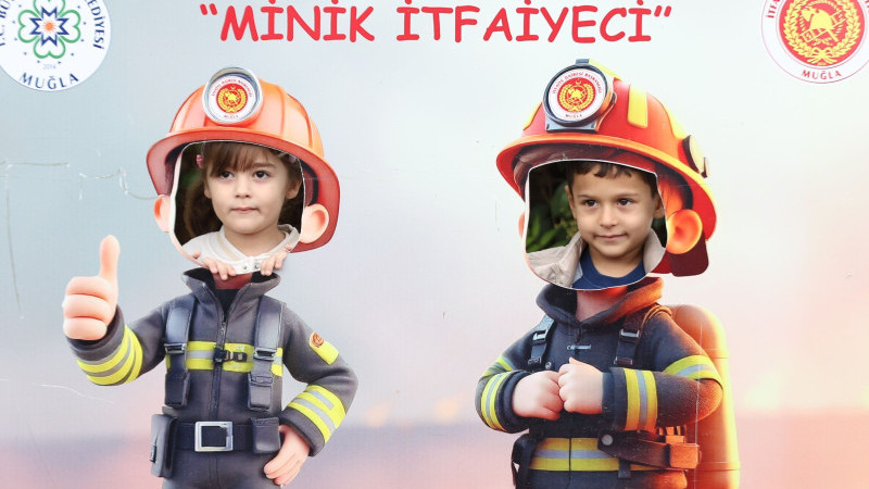 İtfaiye Haftasında Küçük Kahramanlar Sahada