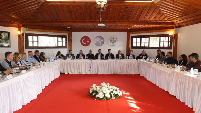 Büyükşehir Kent Diplomasisine Yön Veriyor