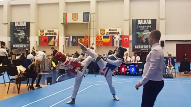 Büyükşehir Sporcusu’ndan Balkan Taekwondo Cup’ta Bronz Madalya