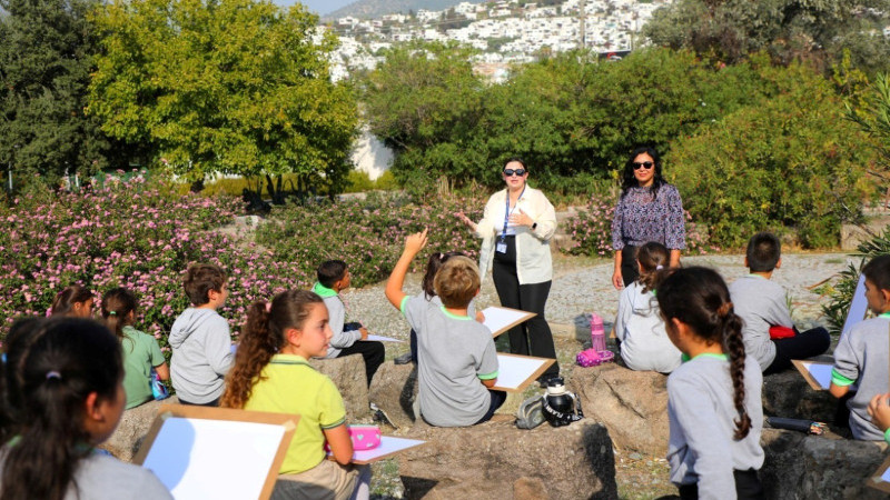 Çocuklar Arkeoloji ve Sanatla Buluştu