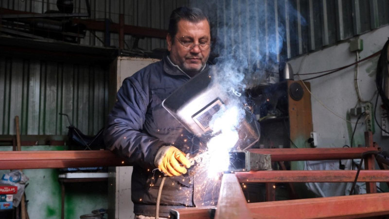 Geri Dönüşümle Temizlik Araç Gereçleri Üretiliyor