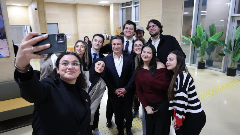 Başkan Aras: “Gençlerden Gelen Her Fikri Desteklemeye Hazırız”