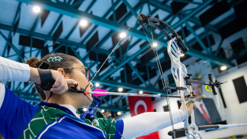 Büyükşehir Okçularından Kış Kupası’nda Şampiyonluk ve Gümüş Madalyalar