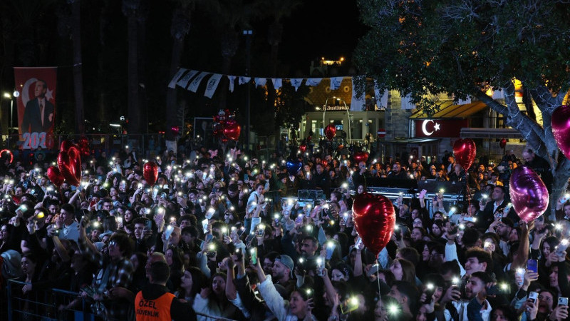 Bodrum'da 14 Şubat Sevgililer Günü Coşkusu