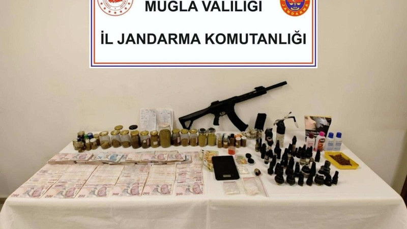 Muğla’da Uyuşturucu Operasyonu: 5 Kilogramdan Fazla Sentetik Madde Ele Geçirildi