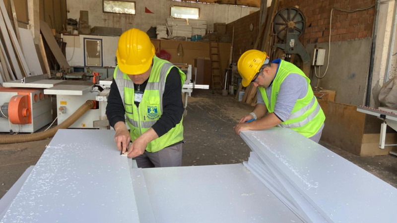 Belediye Atölyelerinden Kentin Dört Bir Yanına Üretim